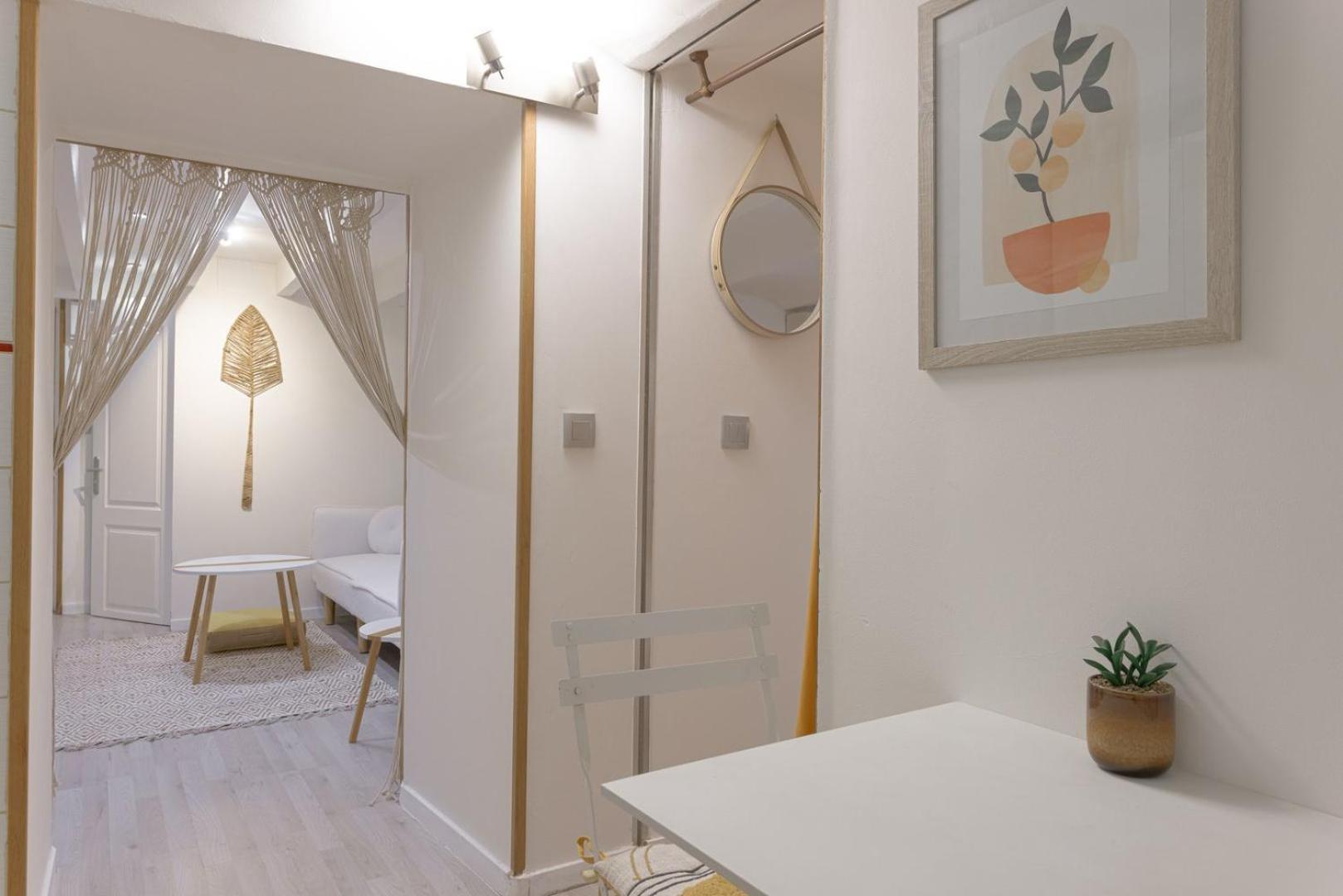 Le Mimosa Mignon En Plein Centre-ville, Emplacement Parfait Pour Votre Sejour *